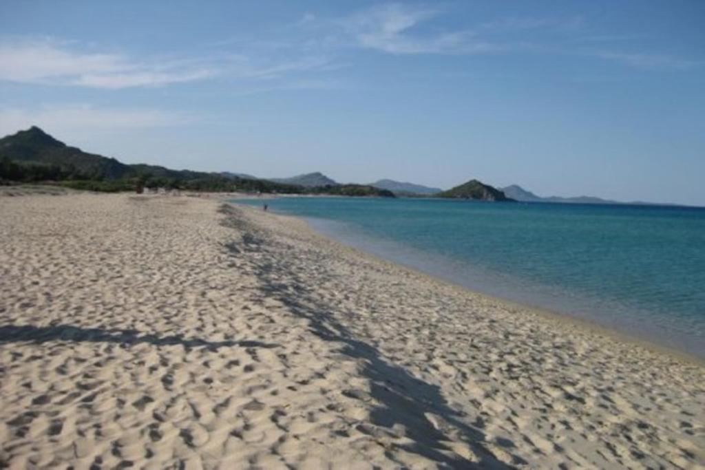 Casa A 300Mt.Dal Mare Calasinzias, 6 Letti, Ac, Pets Welcome, Wi-Fi Free Cala Sinzias Exteriör bild